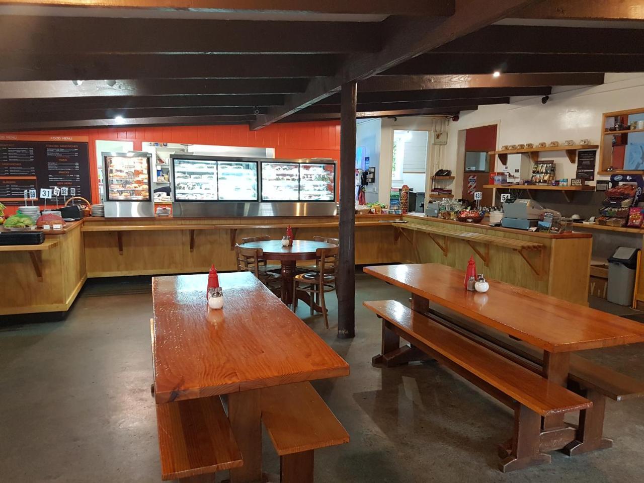Ruahine Flat Hills Tourist Park酒店 外观 照片